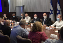 Israel delays reopening of borders to vaccinated tourists until August